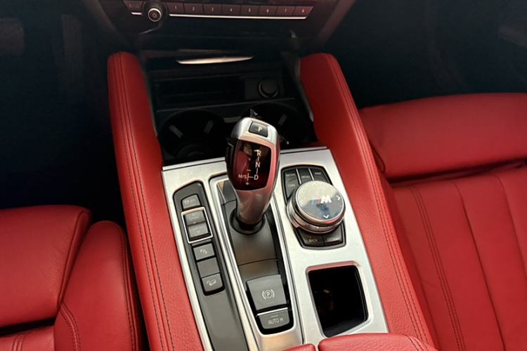 Used BMW X6 2018 xDrive28i
