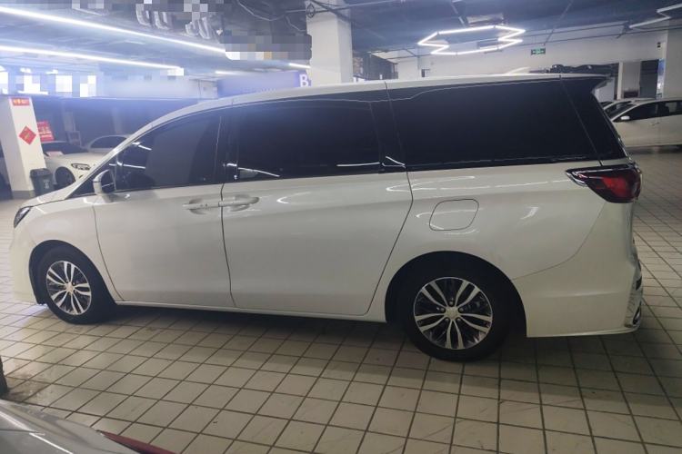 Used Buick GL8 2021 ES Landtrek 653T Comfort Edition