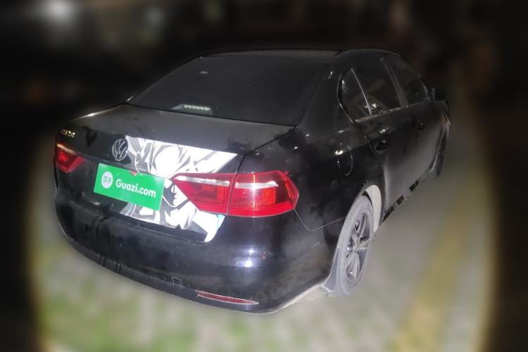 Used Volkswagen Lavida 2013 Revised Classic 1.6L Manual Fashion Edition Rear Right 45 Deg