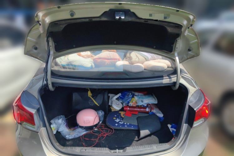 Used Hyundai Elantra (5th Generation / Langdong) 2015 1.6L Automatic Leading Model Trunk