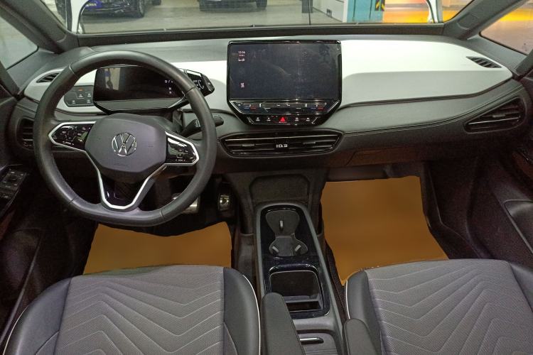 Used Volkswagen ID.3 2024 Outstanding Edition Center Console