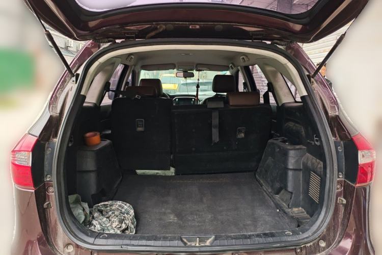 Used JMC Yusheng S350 2016 2.0T Automatic Two-Wheel Drive Gasoline Luxury Edition 5 Seats