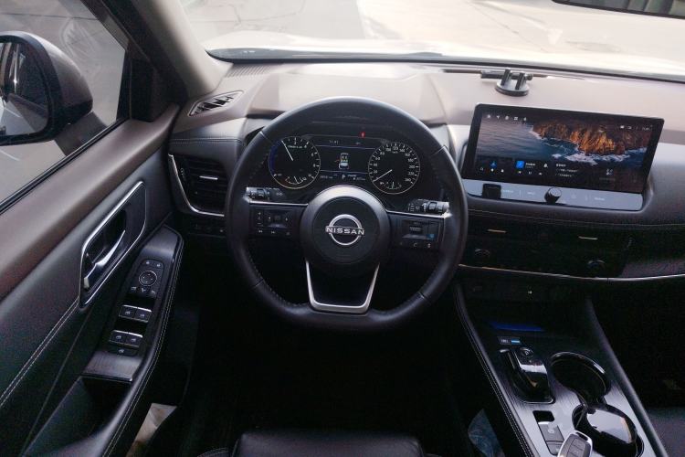 Used Nissan X-Trail 2023 e-POWER Ultra-Hybrid Dual-Motor All-Wheel-Drive Luxury Edition
