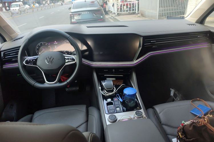 Used Volkswagen Touareg 2023 3.0 TSI Luxury Edition Obsidian Black Sport Package
