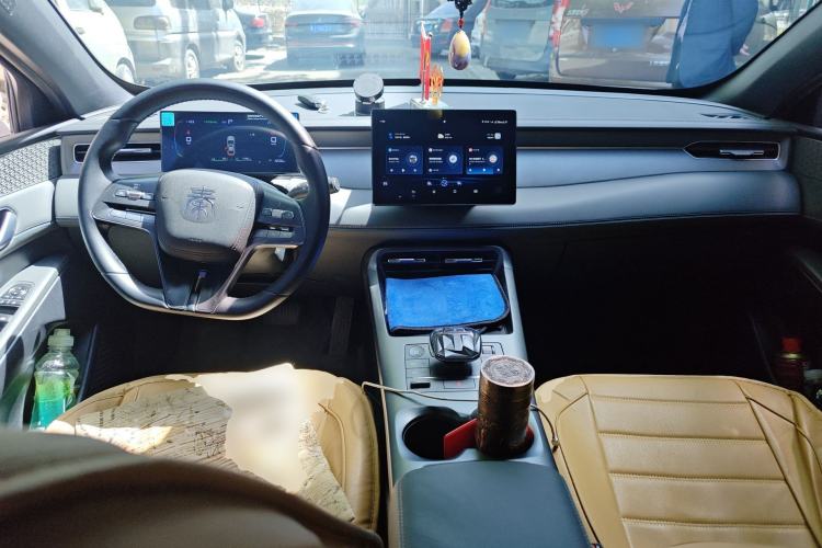 Used BYD Qin PLUS 2025 DM-i Smart Drive 55KM Leading Model
