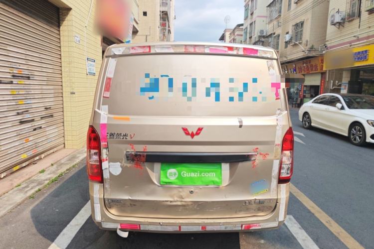 Used Wuling Rongguang V 2018 1.5L Practical Version Rear