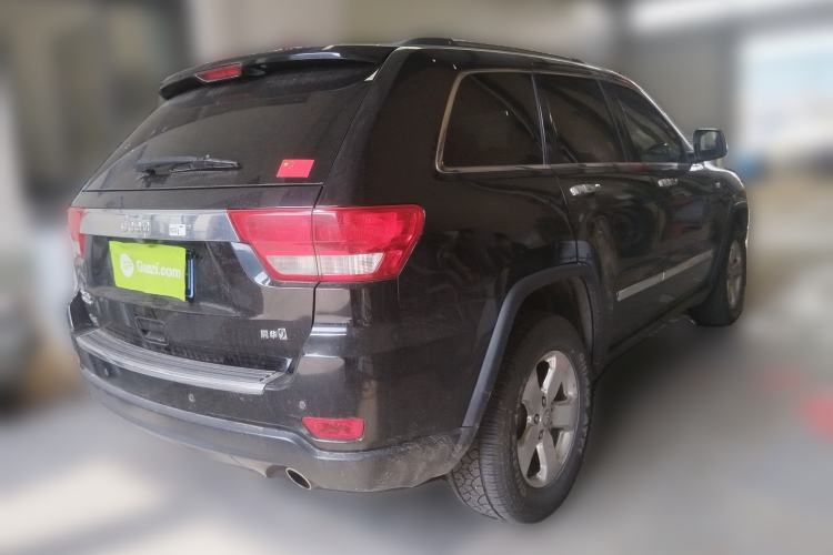 Used Jeep Grand Cherokee 2012 3.6L Luxury Navigation Edition Rear Right 45 Deg