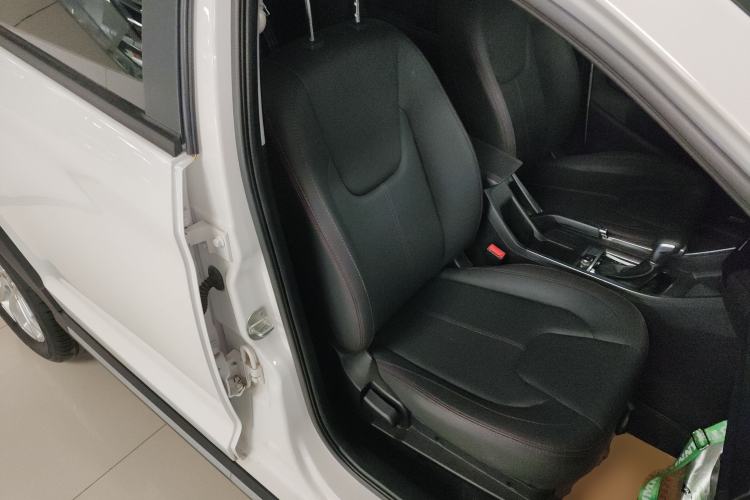 Used Chery Tiggo 3X 2021 Diamond Edition 1.5L CVT 3-Carat II Model Right Front Seat