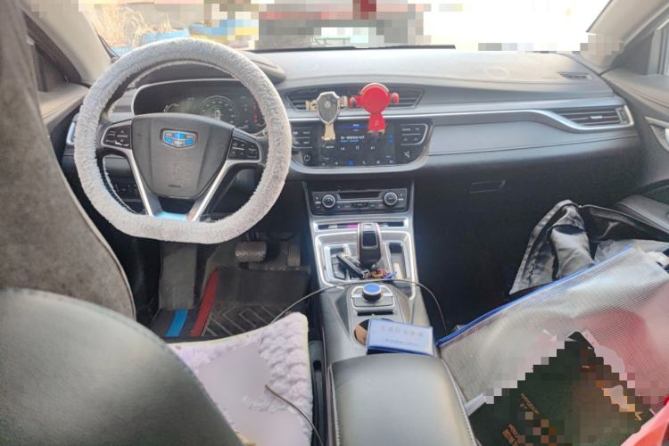 Used Geely Auto Emgrand New Energy 2018 EV350 Elite Model Center Console