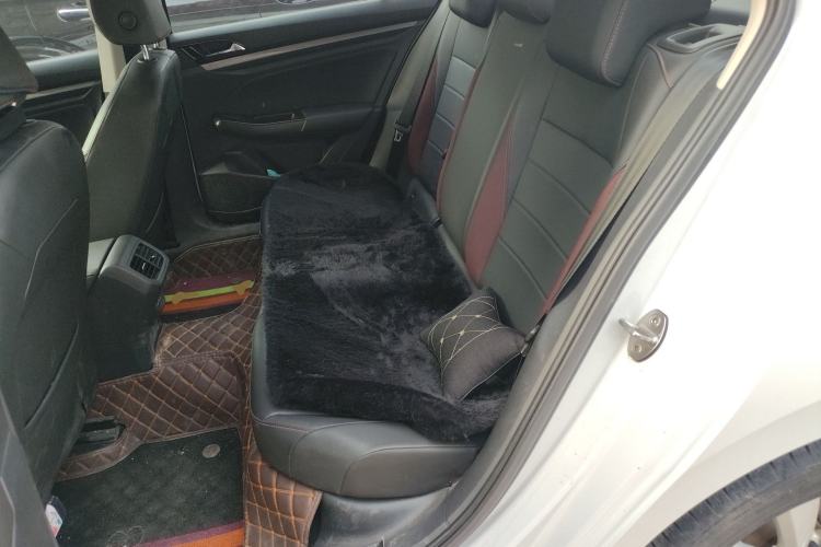 Used Volkswagen Bora 2019 Revised Version 1.5L Automatic Elite Edition China V Standard Left Rear Seat