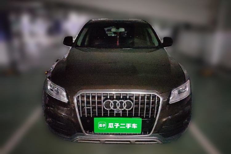 Used Audi Q5 2017 40 TFSI Comfort Model
