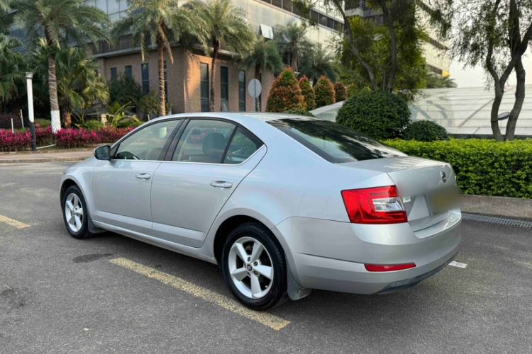 Used Skoda Octavia 2015 1.6L Automatic Yijie Edition

