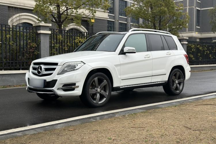 Used Mercedes-Benz GLK-Class 2013 GLK 300 4MATIC Dynamic Sunroof Model