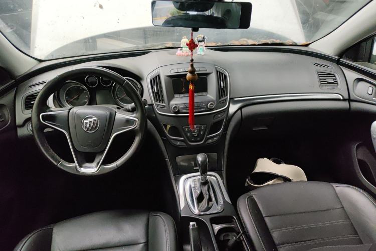 Used Buick Regal 2014 1.6T Fashionable Tech Edition Center Console