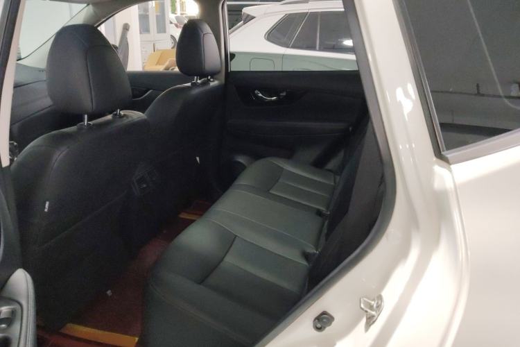 Used Nissan X-Trail 2022 2.0L Two-Wheel Drive Smart Connect Premium Edition