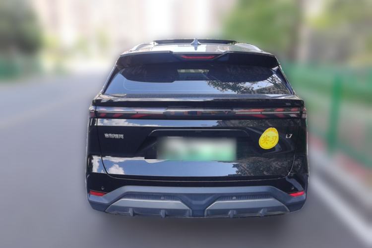 Used Geely Galaxy L7 2023 1.5T 115 km Starship
