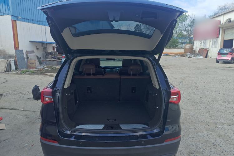 Used Buick Envision 2021 532T Two-Wheel-Drive Luxury Version Trunk