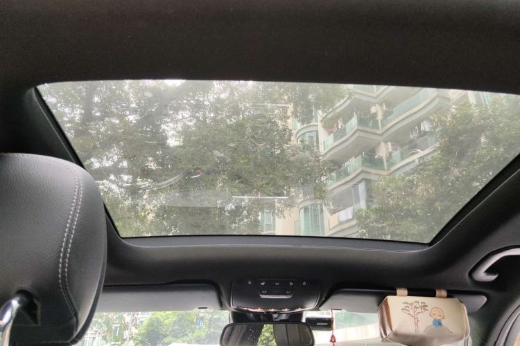 Used Mercedes-Benz GLC 2017 GLC 300 4MATIC Sport Edition Headliner