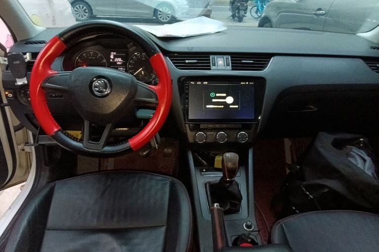 Used Skoda Octavia 2017 Classic Model 1.6L Manual Standard Edition