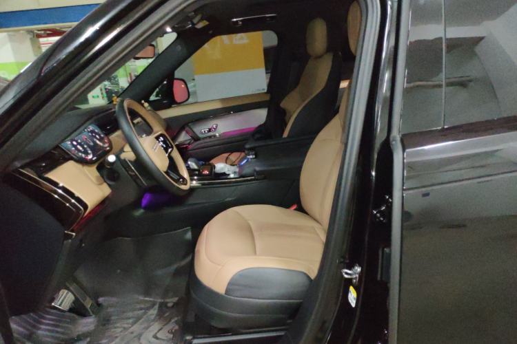 Used Land Rover Range Sport 2024 400PS Dynamic SE Left Front Seat