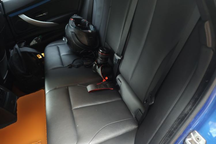 Used BMW 3 Series GT 2014 320i Design Package Model