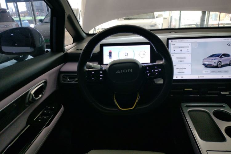 Used AION Y 2022 Plus 70 Smart Edition