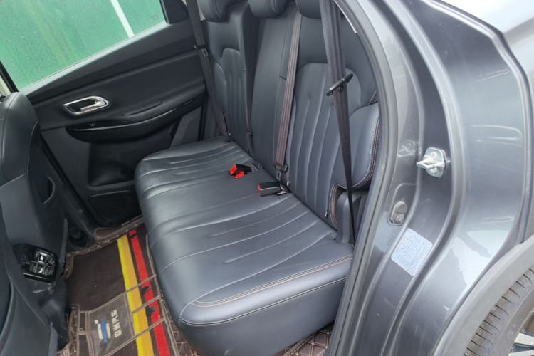 Used CHANGAN OSHAN X7 2020 1.5T Automatic Luxury Version