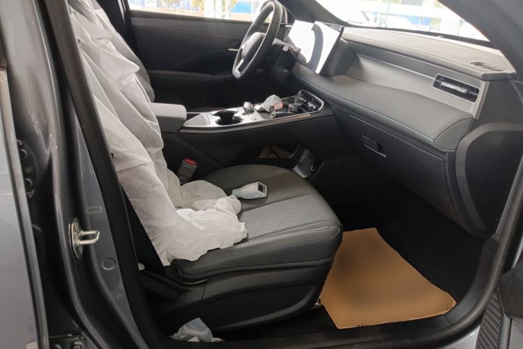 Used BYD Qin PLUS  Right Front Seat