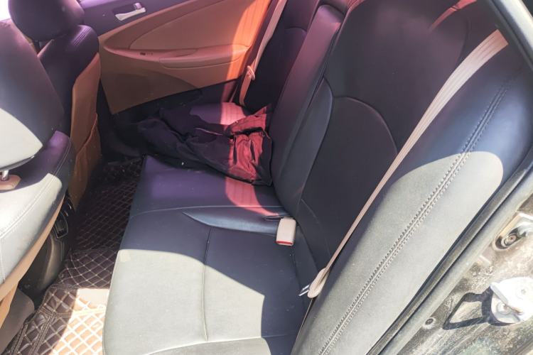 Used Hyundai Sonata 2013 2.0L Automatic Prestige Edition Left Rear Seat