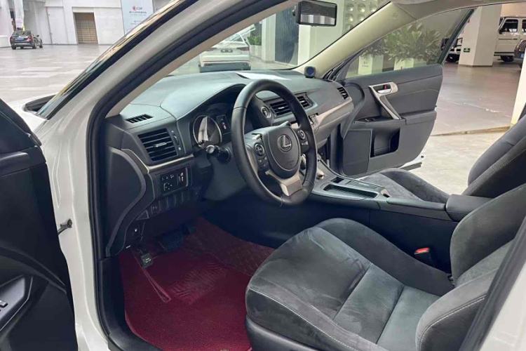 Used Lexus CT 2020 CT200h Elite Edition Two-Tone
