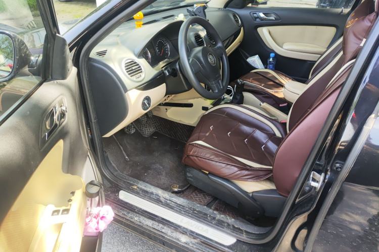 Used Volkswagen Lavida 2011 1.4 TSI Manual Prestige Edition
