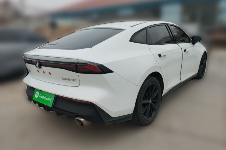 Used CHANGAN UNI-V 2022 1.5T Prestige Version