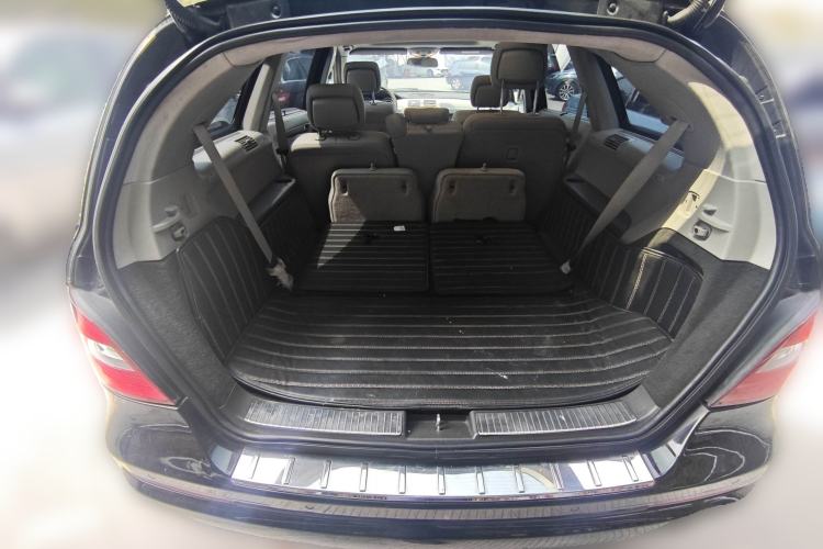 Used Mercedes-Benz R-Class  Trunk