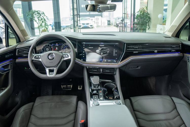 Used Volkswagen Touareg 2020 3.0 TSI Luxury Edition China VI
