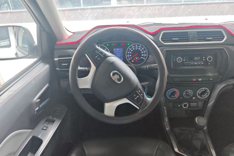 Used Great Wall Wingle 5 2023 2.0T Diesel Two-Wheel Drive Advanced Big Double
