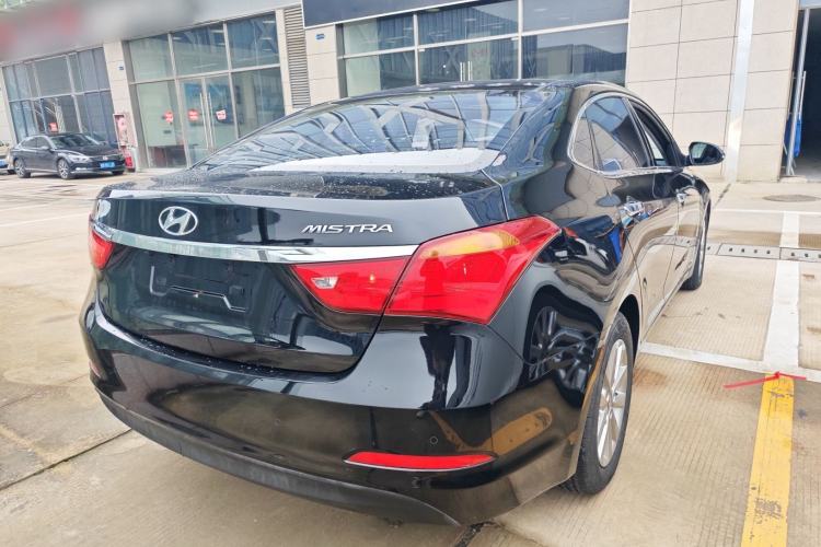 Used Hyundai Mistra 2014 1.8L Automatic Smart GLS Rear Right 45 Deg