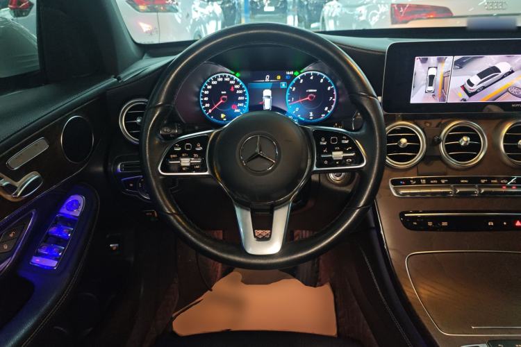 Used Mercedes-Benz GLC 2020 GLC 260 L 4MATIC Luxury Model
