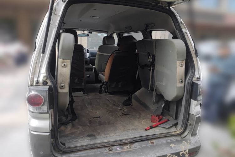 Used FORTHING Lingzhi 2014 M3 1.6L 7-Seater Comfort Model