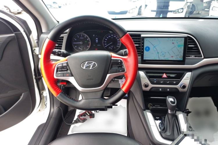 Used Hyundai Elantra (6th Generation / Lingdong) 2016 1.6L Automatic ZhiXuan – Elite Version Steering Wheel