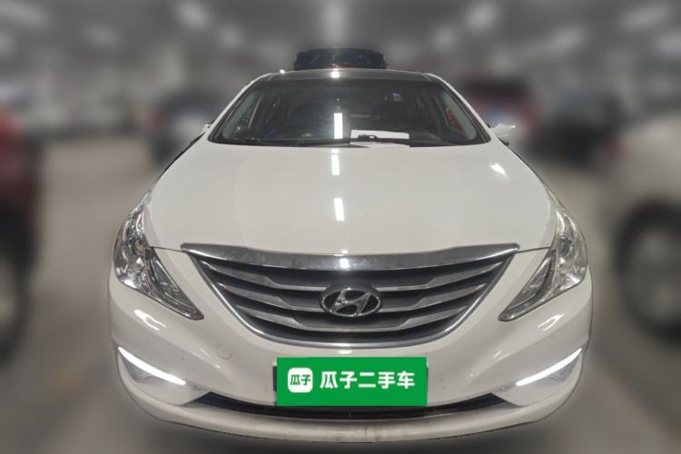 Used Hyundai Sonata 2013 2.4L Automatic Leading Edition China IV Standard Front