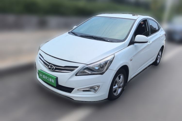 Used Hyundai Verna (older generation) 2014 1.4L Manual Smart GLS Trim