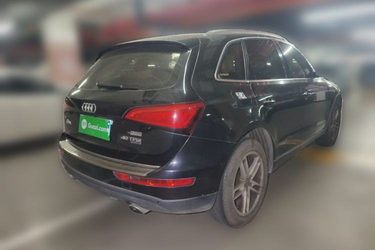 Used Audi Q5 2016 40 TFSI Technology Edition Rear Right 45 Deg
