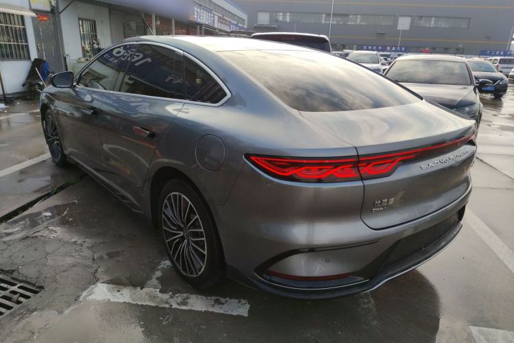 Used BYD Han 2022 DM-i 121KM Prestige Model