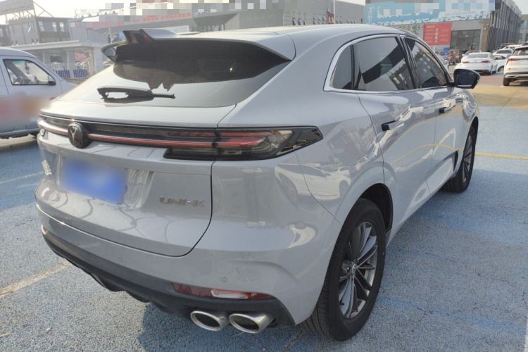 Used Changan UNI-K 2024 2.0T Two-Wheel Drive YueShang Trim