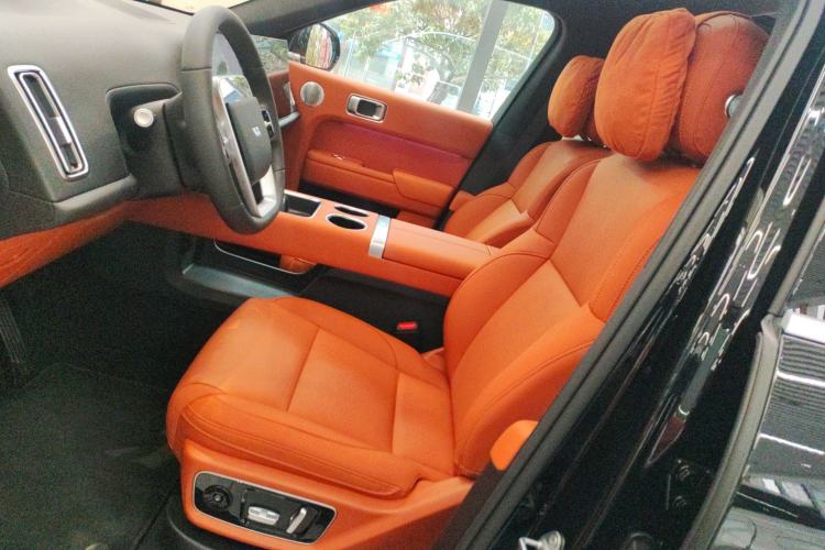 Used Li Auto L7 2025 Pro Smart Refresh Edition
