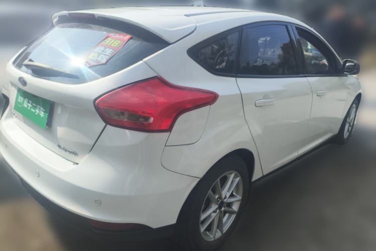 Used Ford Focus 2015 Hatchback 1.6L Automatic Fashion Edition