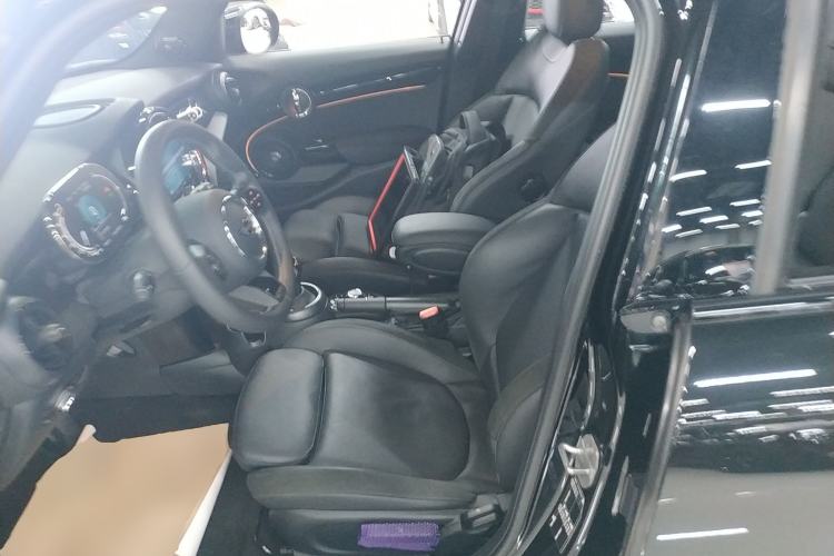 Used MINI 2023 Facelift 2.0T COOPER S Artist Five-Door Edition
