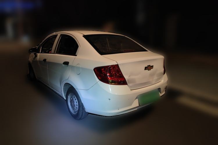 Used Chevrolet Sail 2013 Sedan 1.2L Manual Fashionable Happiness Edition