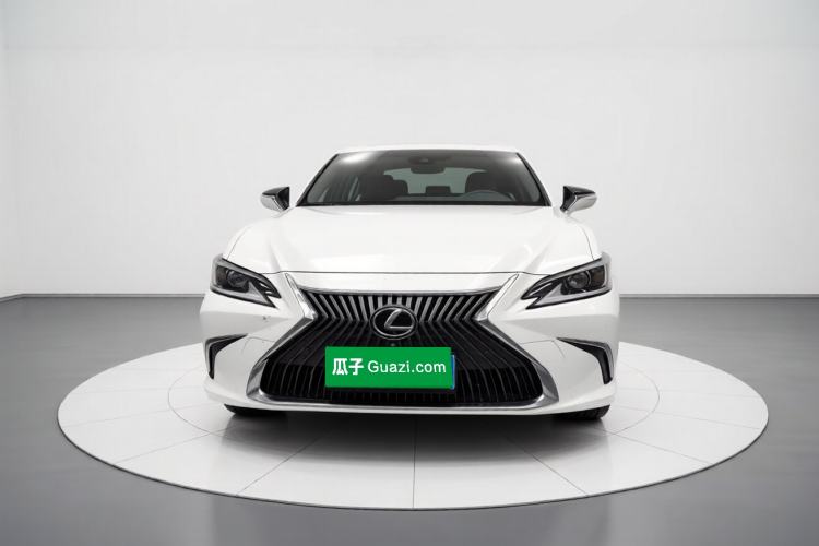 Used Lexus ES 2020 200 Luxury Edition Front