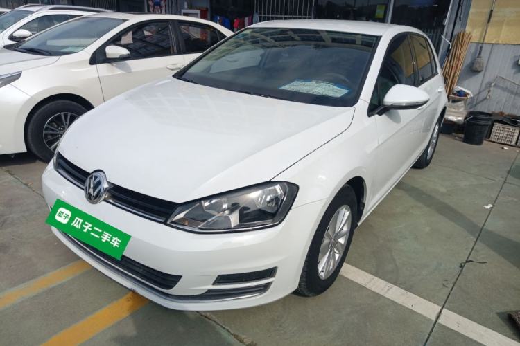 Used Volkswagen Golf 2016 1.6L Automatic Fashion Model